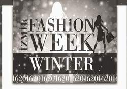 İzmir Fashion Week Devam Ediyor
