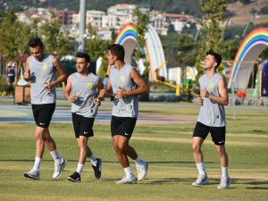 Aliağaspor FK Kondisyon Depoluyor