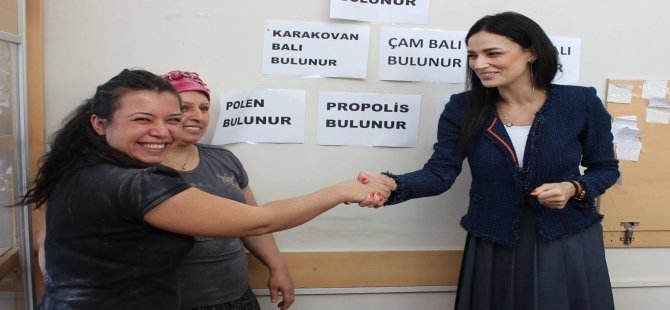 Seda Sarıbaş, Yarın Seçim Olacakmış Gibi Çalışıyor