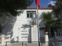 Uzunhasanlar’a "Atatürk" Büstü