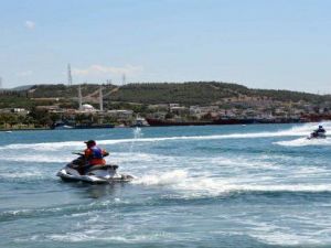 Türkiye Su Jeti Ve Flyboard Şampiyonası Aliağa Yarışları Başladı