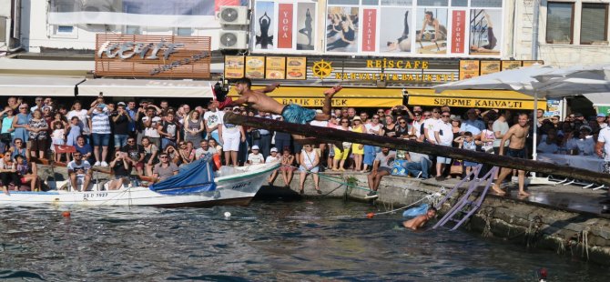 Foça’da ‘‘Denizcilik Bayramı’’ Coşkusu