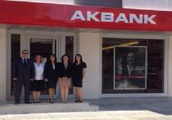 Akbank İzmir’deki 78.şubesini açtı...