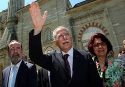 Ekmeleddin İhsanoğlu Edirne’de