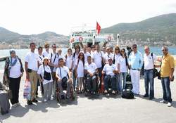 Çiğlili engellilerin Samos çıkarması