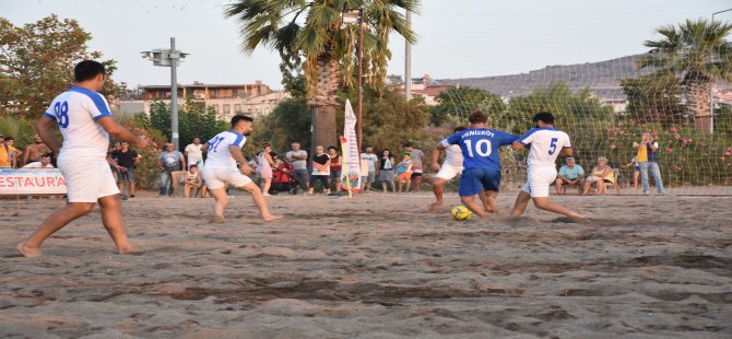 Dikili Plajları Futbolla Şenlendi