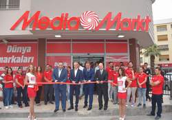 Media Markt İzmir'e 3. mağazasını açtı