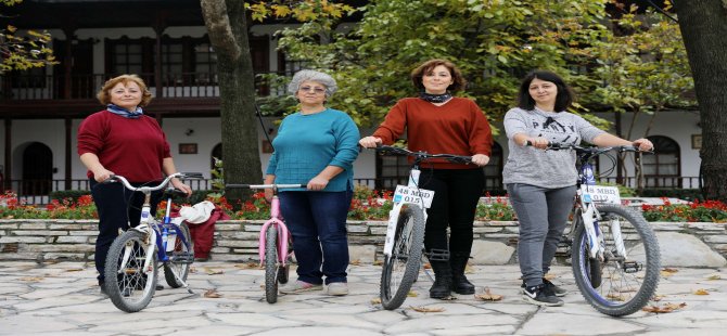 Engelli Birey Annelerine Bisiklet Eğitimi