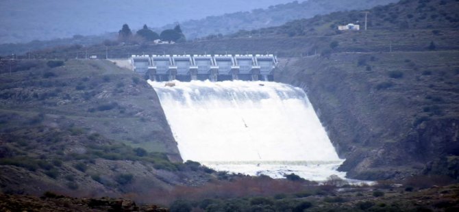 Aliağa’da Baraj Kapakları Açıldı