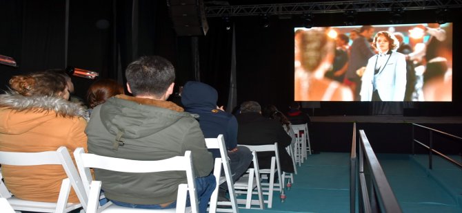 Aliağa’da Sinema Şöleni Düğüm Salonu İle Başladı