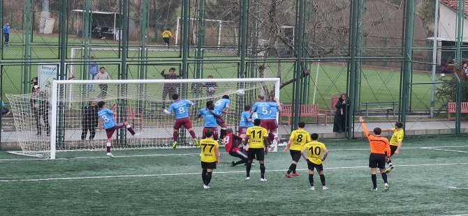 Çamdibi Gençlerbirliği 1 - Foça Belediyespor 7