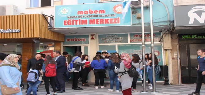 Akhisarlı Öğrenciler Hedeflerine MABEM ile Ulaşacak