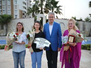 En güzel balkon ve bahçe seçildi