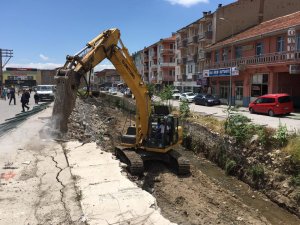 Uşak’ın Prestij Projesi Hız Kesmeden Devam Ediyor