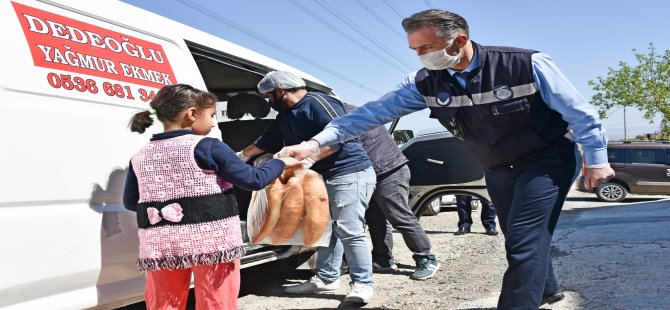 Tüm Mahallelerde Ekmek Satışı Yapılıyor