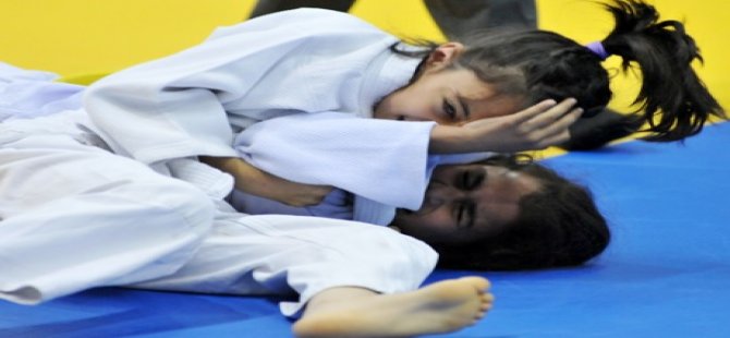 Judo Dolu Bir Gün