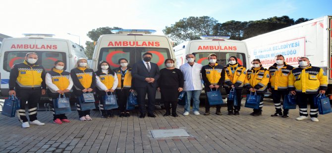 Başkan Serkan Acar, Sağlık Çalışanlarının Bayramını Kutladı