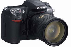 Nikon D-200 Özellikleri
