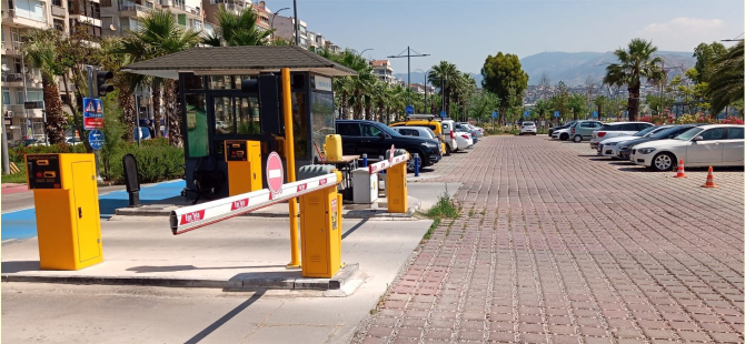 İzmir’e 50 noktada 5 bin araçlık otopark kazandırıldı