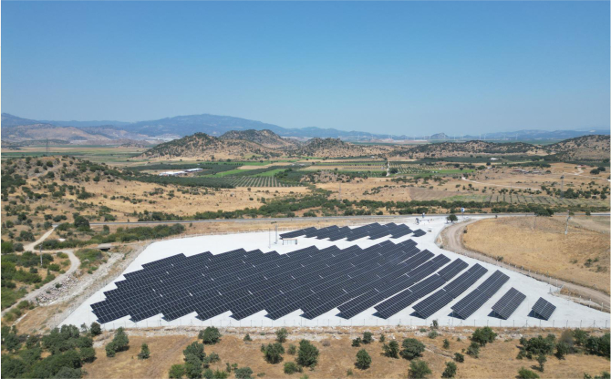 Dikili’nin Güneş Enerjisi Santrali elektrik üretmeye başladı