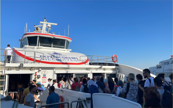 İZDENİZ’in yaz seferlerine ilgi arttı