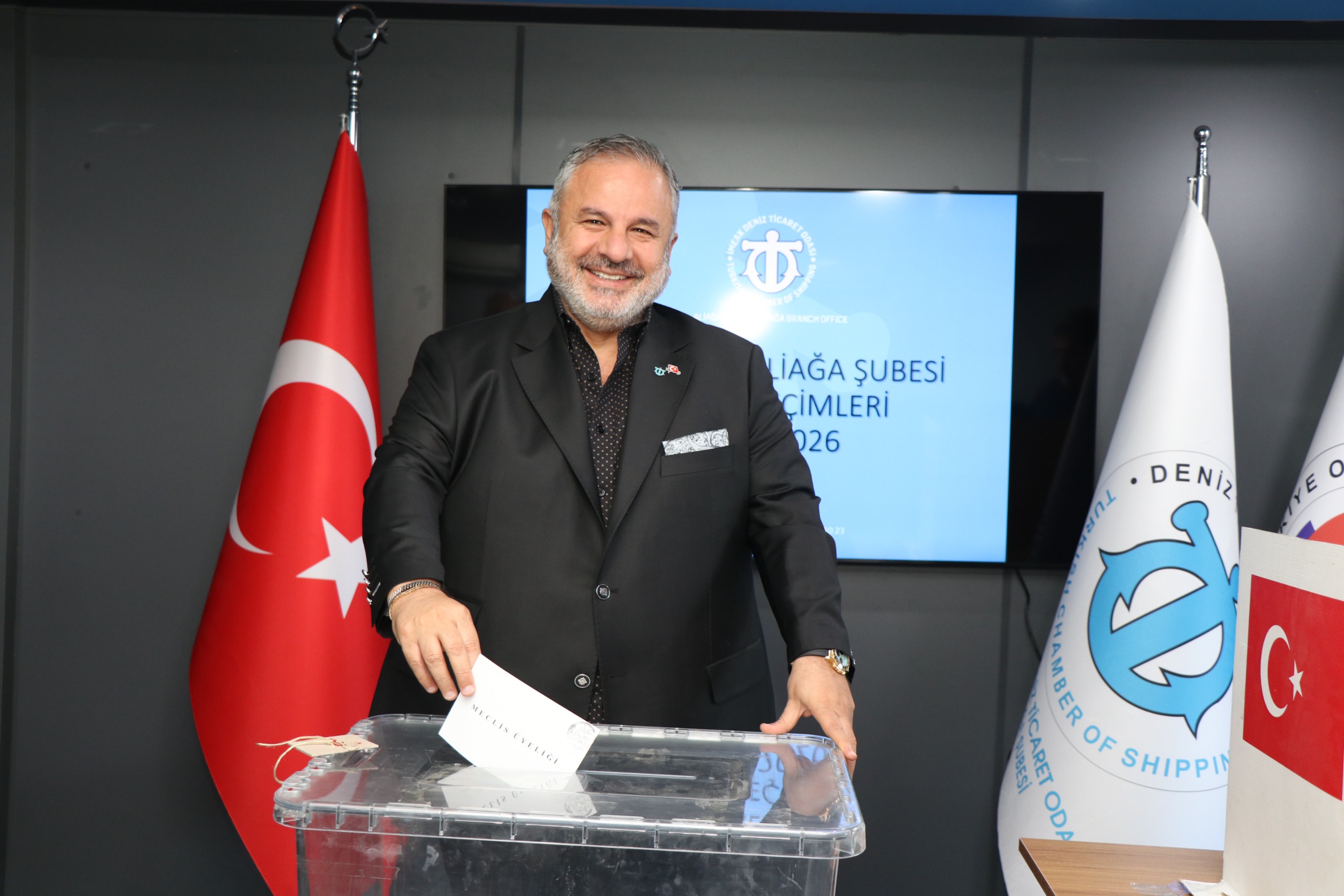 Başkan Adem Şimşek Güven Tazeledi