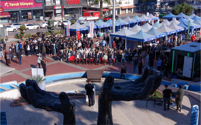 Aliağa’da Kariyer Ve İş Fuarı Düzenlendi
