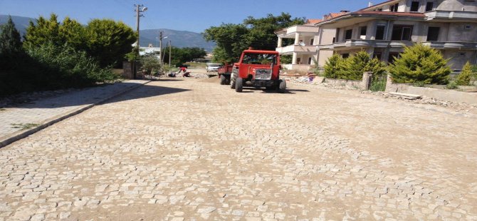 Güre Mahallesi Kozak Taşları İle Kaplanıyor