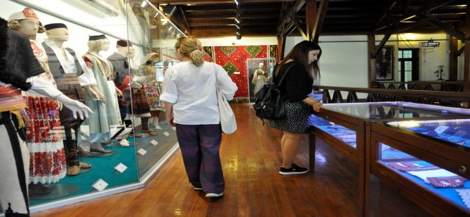 Turistler İzmir’de Bu Müzeyi Ziyaret Ediyor