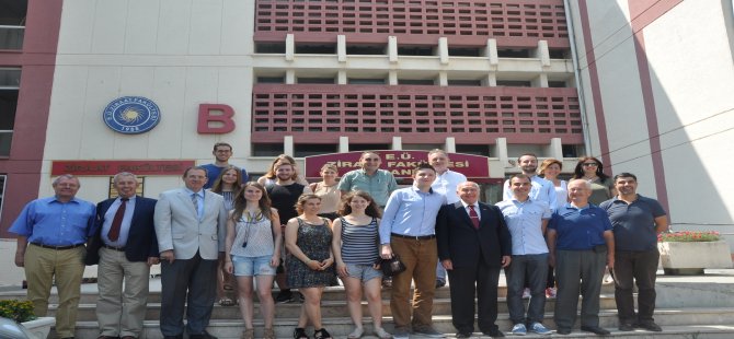 Ege, Yabancı Stajyer Öğrencileri Ağırlıyor