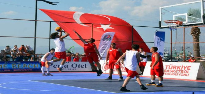 Dikili’de Basketbol Şöleni