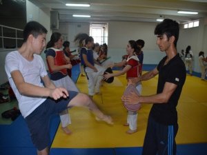 Bergama’da Ordu Gibi Taekwondo Takımı