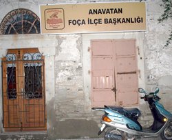 Anavatan'ın Tabelası Kaldı