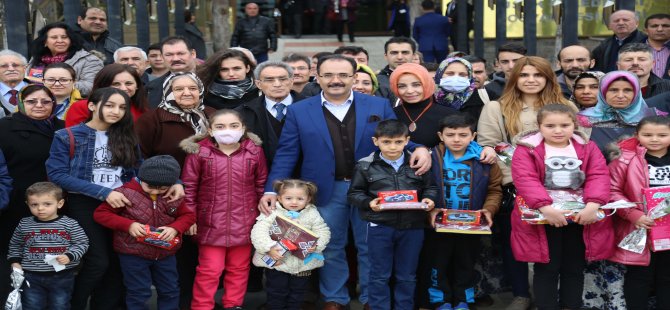 Uşak Belediye Başkanı Nurullah Cahan Kanser Hastalarıyla Buluştu