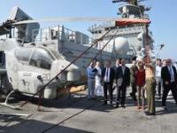 ABD Savaş gemisi protokolü ağırladı