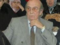 Foça Eski Başkanına Ağlıyor