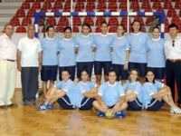 Kızlarımız Trabzon ile Oynuyor
