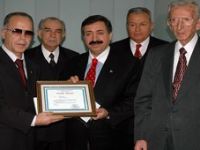 Yılın İdarecisi Hüseyin EREN