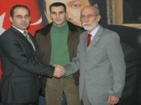 AKP'de Devir Teslim Töreni