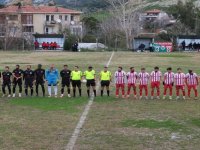 Lider, 4 Golle Kazandı