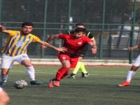 Foça Belediyespor, Alaçatı Spor’u Tek Golle Yendi