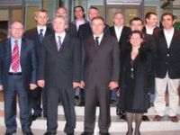 Hükümete Kur Eleştirisi