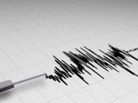 İzmir’de 4.4 Büyüklüğünde Deprem