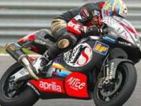 Moto Drag 'ta Şampiyon Belli