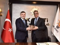Başkan Saygılı’dan İzmir’e Sağlık Müjdeleri