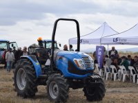 LS Traktörler, 9 şehirde çiftçilerle buluştu