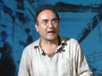 Akın :" Ben maddahım"