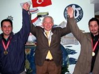 Yelkenci Kardeşler Atina’da