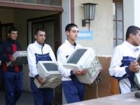Bergama Lisesi Fabrikaya Taşındı!