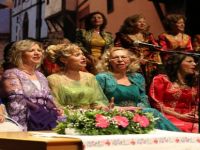 Nilüfer Belediyesi Kadın Korosu Gezek Kültürünü Sahneye Yansıttı
